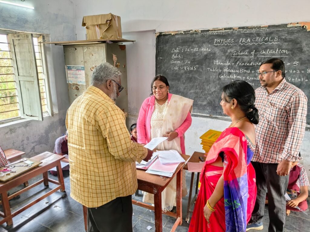 ఇంటర్మీడియట్ ప్రయోగ పరీక్షలను పకడ్బందీగా నిర్వహించాలి*