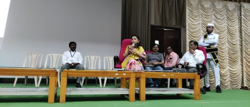 కౌంటింగ్ సిబ్బందికి శిక్షణ