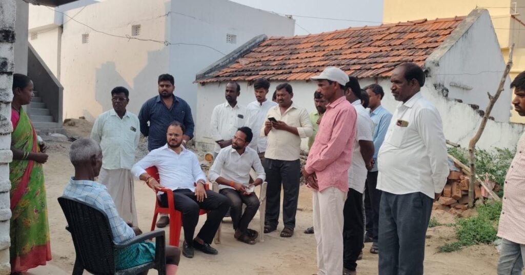 ఆర్థిక సహాయం అందించిన మందడి సరోజ్ రెడ్డి