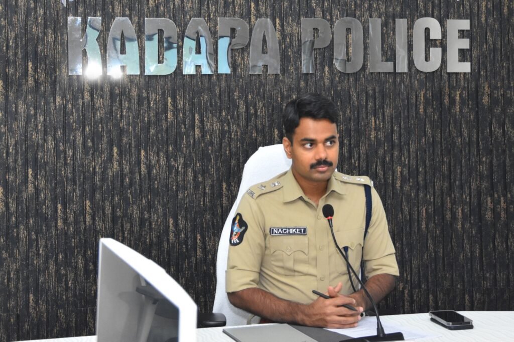 రానున్న స్థానిక సంస్థల ఎన్నికల నేపథ్యంలో ఫ్యాక్షన్ ప్రభావిత గ్రామాలపై ప్రత్యేక దృష్టి సారించాలి కడప జిల్లా ఎస్పీ