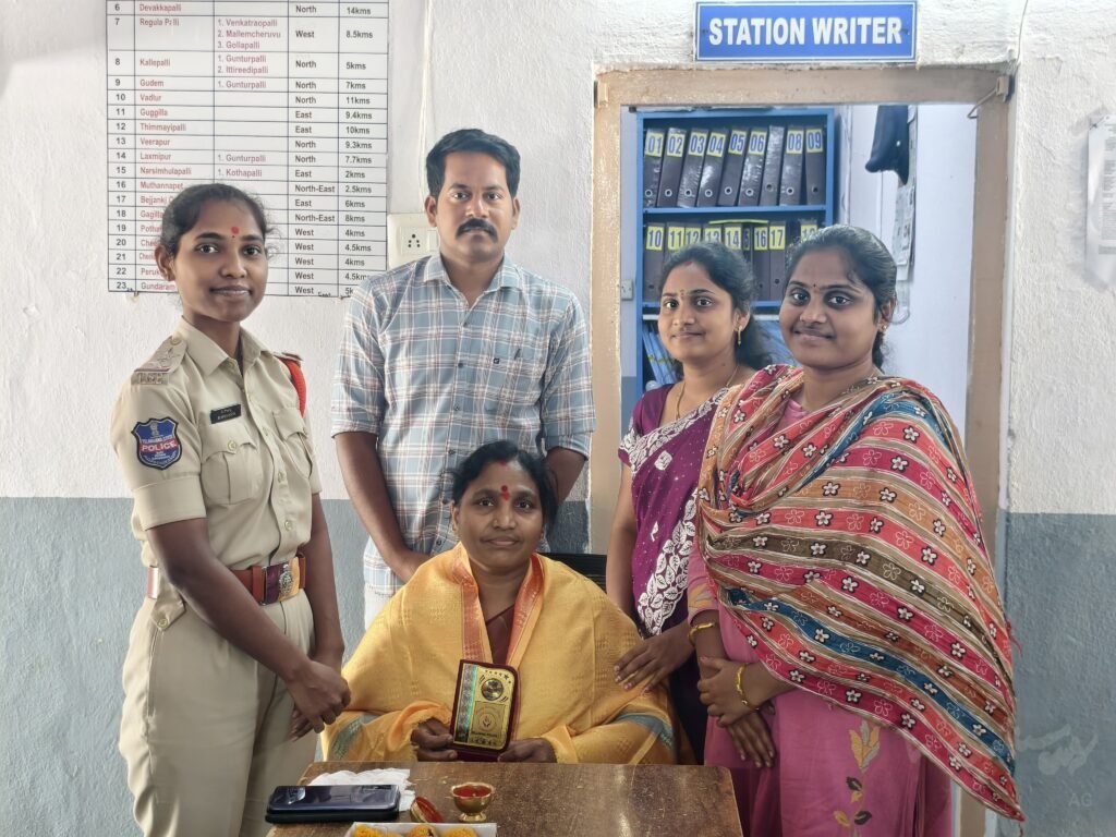 బెజ్జంకి పోలీస్ స్టేషన్ లో ఘనంగా నిర్వహించిన మహిళా దినోత్సవం వేడుకలు..