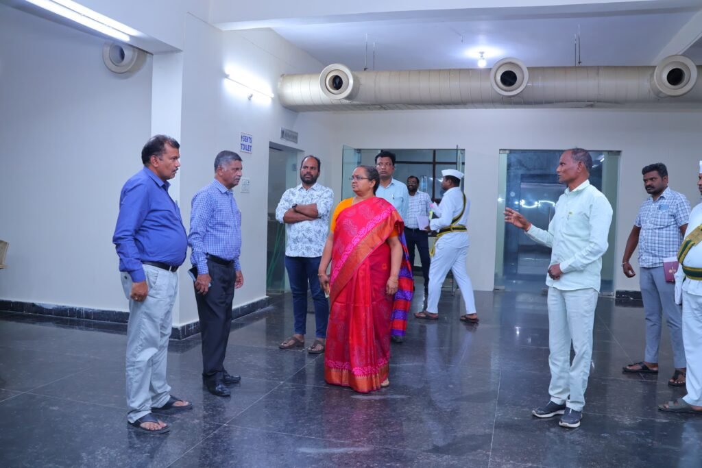 ప్రజా పాలన ప్రగతి ప్రణాళిక కార్యక్రమ నిర్వహణ జిల్లాలోని సర్పంచ్ లకు, మున్సిపల్ చైర్మన్లు కౌన్సిలర్లు శిక్షణ: జిల్లా కలెక్టర్ కె .హైమావతి