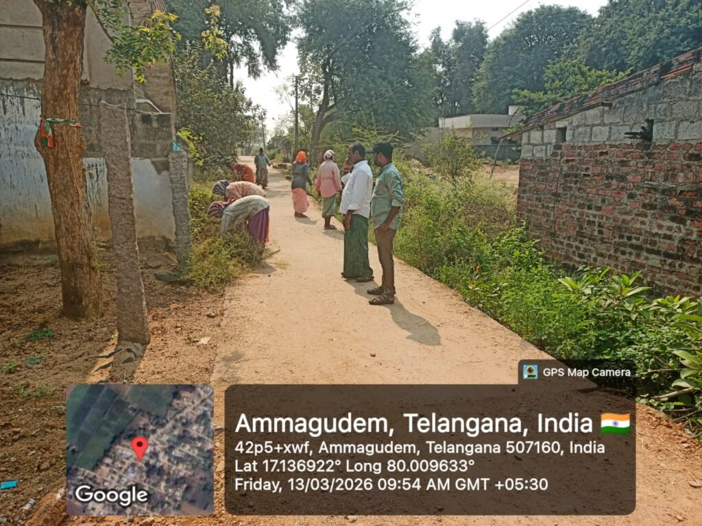 అమ్మగూడెంలో ప్రజా పాలన పనులు వేగవంతం      సర్పంచ్ పొట్ట లక్ష్మీ శేఖర్ ఆధ్వర్యంలో..