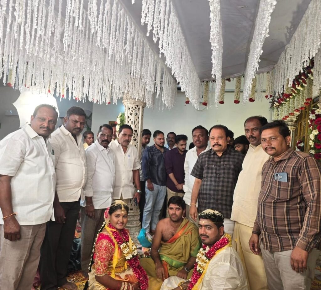 ములపాకు, అమ్మిరెడ్డి వార్ల కళ్యాణ వేడుకల్లో రెడ్యo సోదరులు