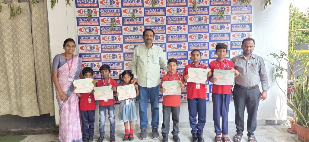 గోల్డుమెడల్ సాధించిన గాయిత్రి 