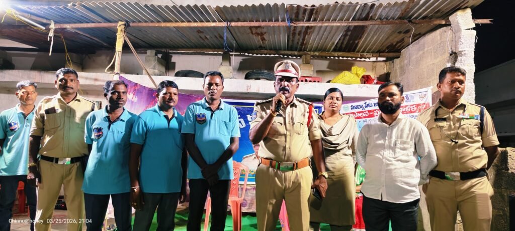 సైబర్ నేరాలపై ప్రజలకు అవగాహన ఉండాలి  చిలుకూరు ఎస్ఐ హనుమాన్ నాయక్