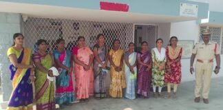 చలో అసెంబ్లీ ముట్టడికి ఆశా వర్కర్లు యత్నం ఆశ వర్కర్లని అరెస్టు చేసిన బెజ్జంకి పోలీసులు