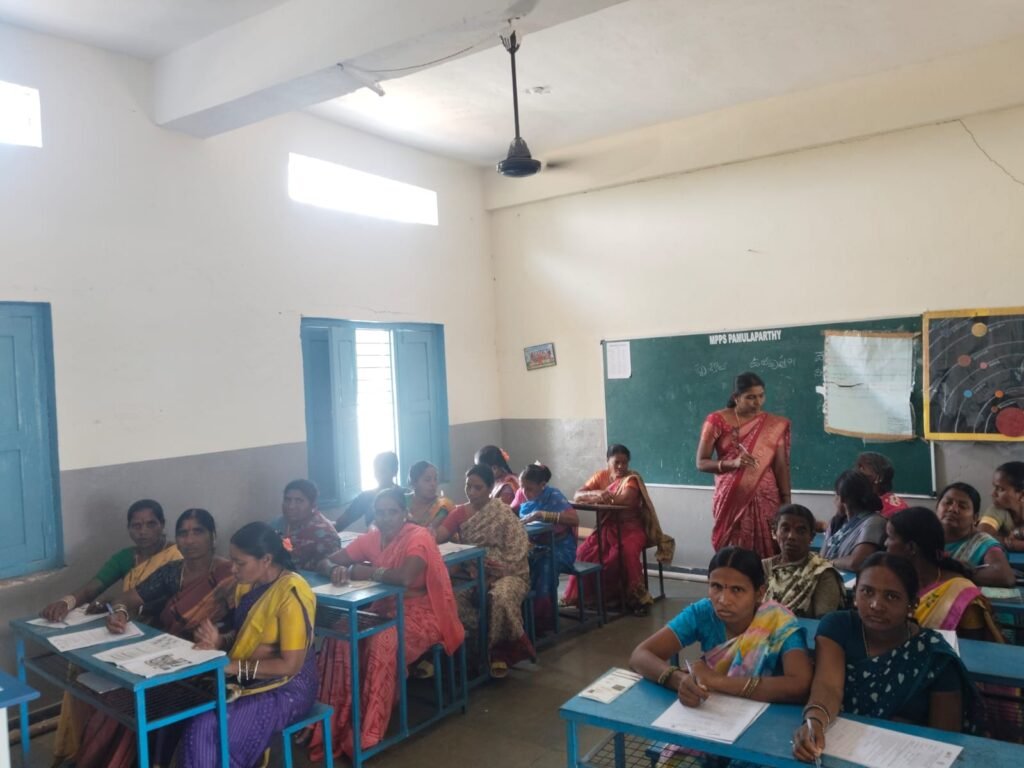 అమ్మకు అక్షరమాల” – 100 రోజుల వయోజన విద్య కార్యక్రమం..