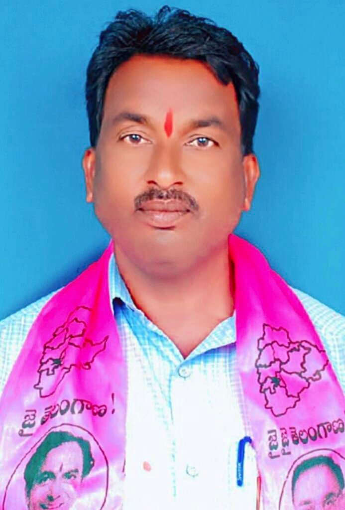 రైతు బంధు డబ్బులను వెంటనే విడుదల చేయాలి.        బి ఆర్ ఎస్ ముల్కనూరు గ్రామ శాఖ అధ్యక్షులు బుర్ర  తిరుపతి గౌడ్ డిమాండ్