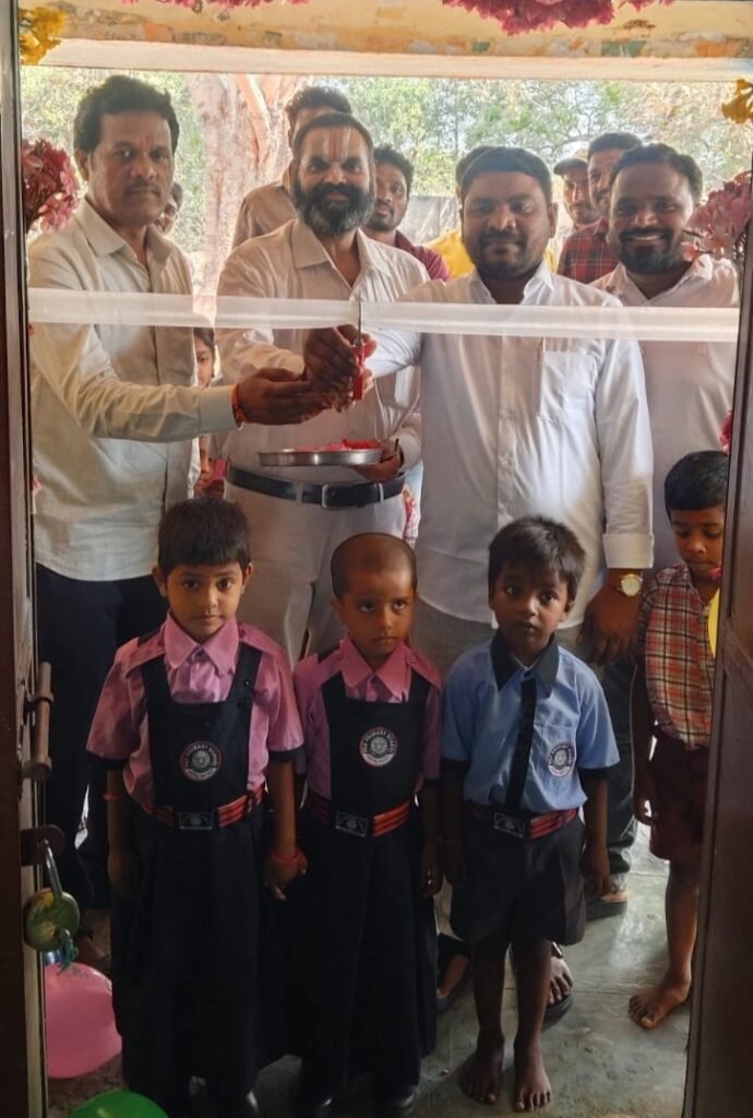 పడకల్ పాఠశాలలో ‘ప్రీ-ప్రైమరీ’ తరగతి గది ప్రారంభం