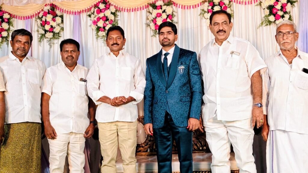 వివాహ కార్యక్రమంలో హాజరైన నల్లేరు విశ్వనాధ్ రెడ్డి