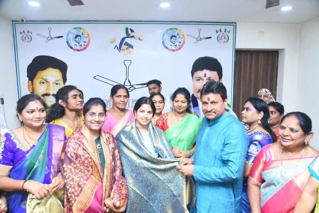 విజయవాడ పశ్చిమ వైసిపి కార్యాలయంలో ఘనంగా అంతర్జాతీయ మహిళా దినోత్సవ వేడుకలు