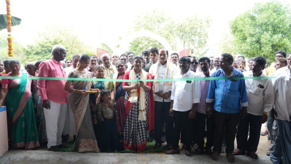 శాంతమ్మ గారి జ్ఞాపకార్థం నిర్మించిన నూతన షెడ్డు ప్రారంభం