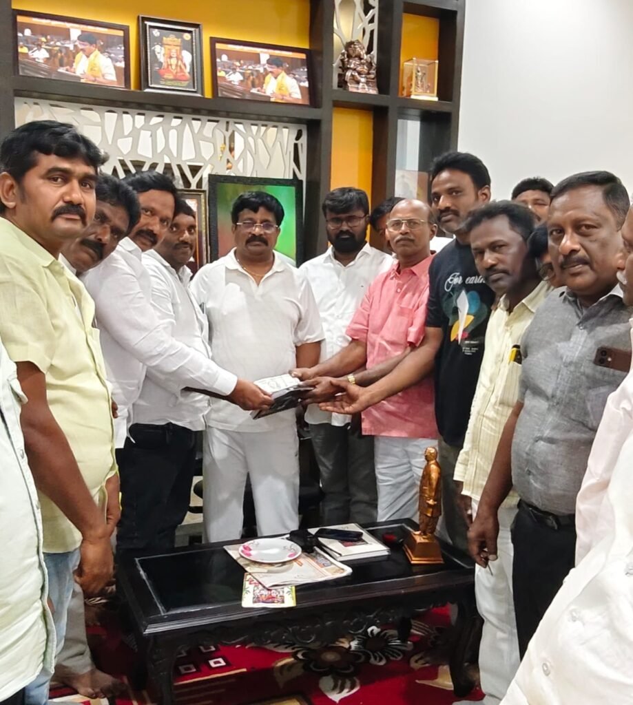 అంబేద్కర్ విగ్రహ ఏర్పాటుకు ‘శ్రేష్ట’ చేయూతరూ. 1,01,116 విరాళం అందజేసిన తగరం ఇమ్మానియేల్