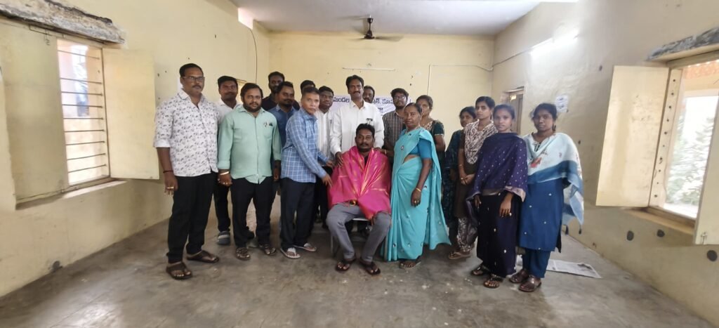 P4 పేదరిక నిర్మూలన మొదటి ప్లేస్ కూనవరం మండలంలో హెచ్ రవి