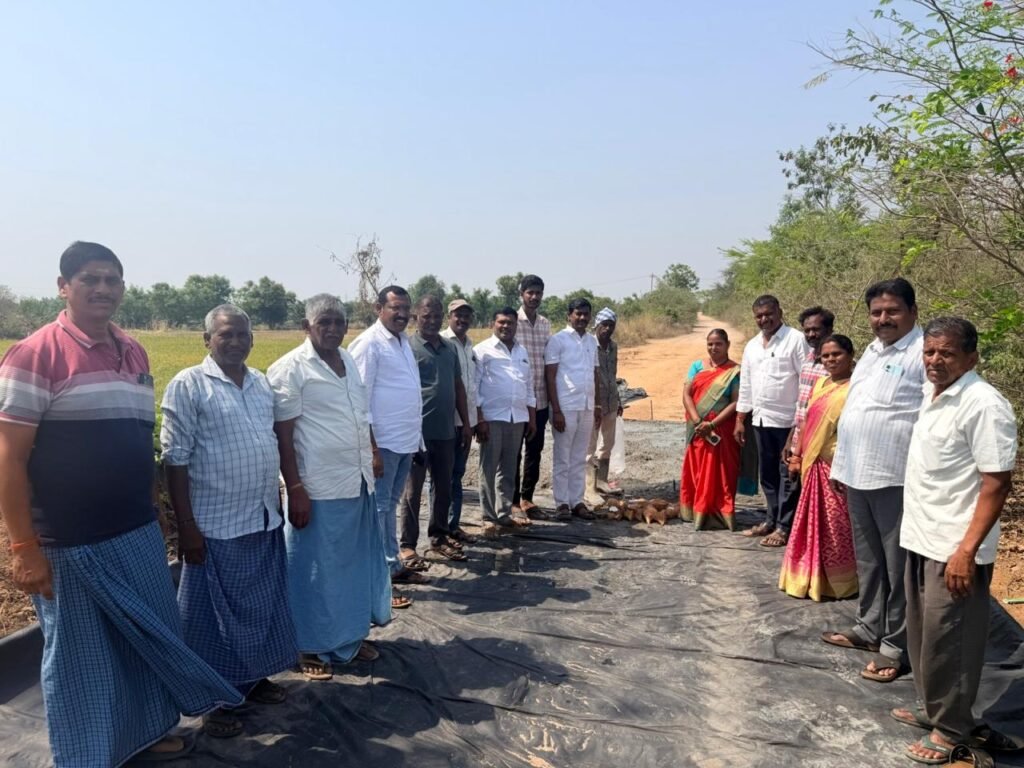 లక్ష్మీపూర్ గ్రామాభివృద్ధియే మా లక్ష్యం   సర్పంచ్ ముక్కిస కవిత -రత్నాకర్ రెడ్డి