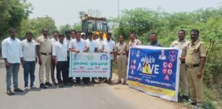 బెజ్జంకి గ్రామంలో రోడ్డు భద్రతపై గ్రామసభ