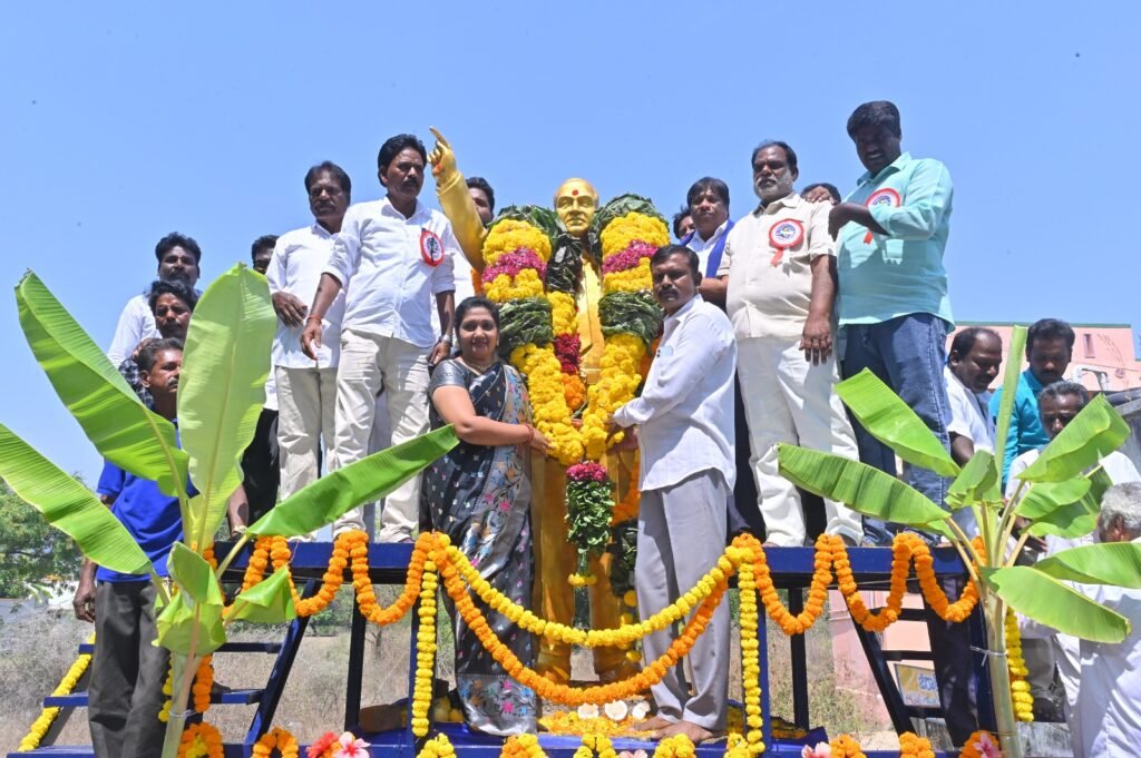 తవణంపల్లి మండల దళిత యువజన సేవా సంఘం ఆధ్వర్యంలో ఘనంగా డాక్టర్ బి.ఆర్ అంబేద్కర్ 135 వ జయంతి&nbsp; వేడుకలు.