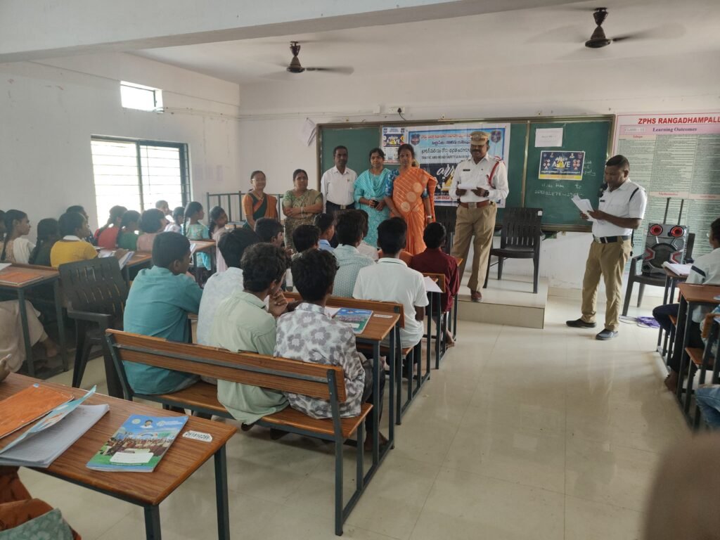 అరైవ్ అలైవ్ రోడ్ భద్రత ప్రోగ్రాం లో భాగంగా, జడ్.పి.హెచ్.ఎస్ రంగదాంపల్లి స్కూల్ విద్యార్థులకు రోడ్ సేఫ్టీ అవగాహన కార్యక్రమం..