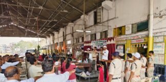 *కామారెడ్డి RTC ప్రాంగణంలో “Arrive Alive” రహదారి భద్రత అవగాహన కార్యక్రమం ఘనంగా ముగింపు*