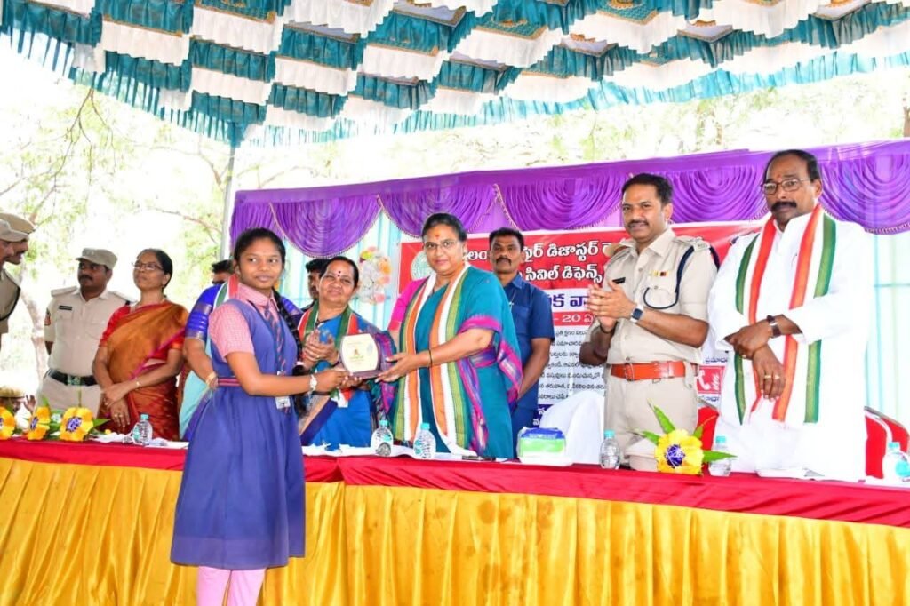 అగ్నిమాపక సిబ్బంది సేవలు అభినందనీయం..