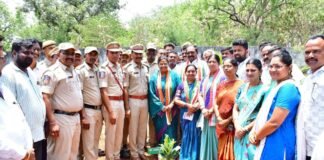 అగ్నిమాపక సిబ్బంది సేవలు అభినందనీయం..