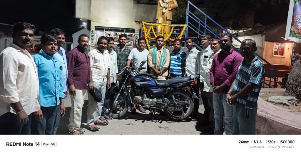 ఘనంగా 7వ వార్డు సభ్యులు కొంకటి సురేష్ జన్మదిన వేడుకలు