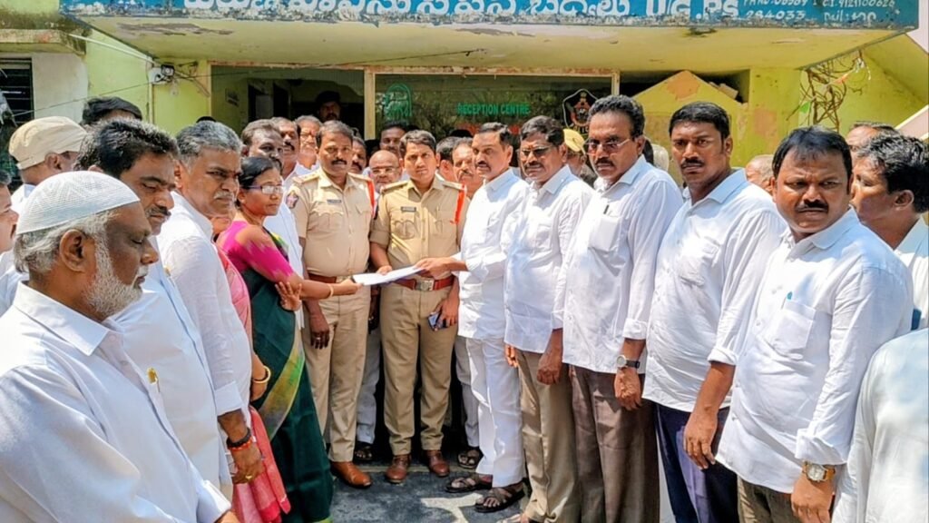 ఏబీఎన్ రాధాకృష్ణ మహిళలకు క్షమాపణ చెప్పాలి ;;;;బద్వేల్ ఎమ్మెల్యే సుధమ్మ