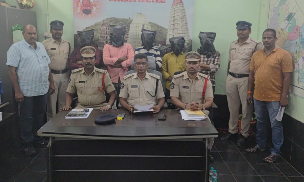 రాజధాని ప్రాంతంలో డీజిల్ దొంగల ముఠా అరెస్ట్: డీఎస్పీ మురళీకృష్ణ