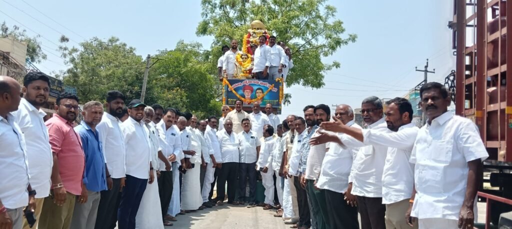 బడుగు, బలహీన వర్గాల ఆశాజ్యోతి, సామాజిక విప్లవకారుడు మహాత్మా జ్యోతిరావు పూలే,,తెలుగుదేశం పార్టీ ఇన్ఛార్జ్ శ్రీ కె. రితేష్ రెడ్డి