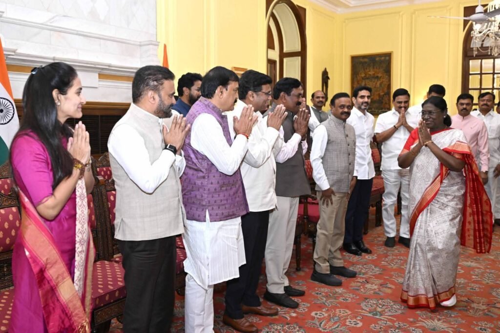 రాష్ట్రపతి ముర్మకు కృతజ్ఞతలు తెలియజేసిన, మంత్రి శ్రీ నారా లోకేష్ బాబు,చిత్తూరు ఎంపీ శ్రీ దగ్గుమళ్ళ ప్రసాదరావు,