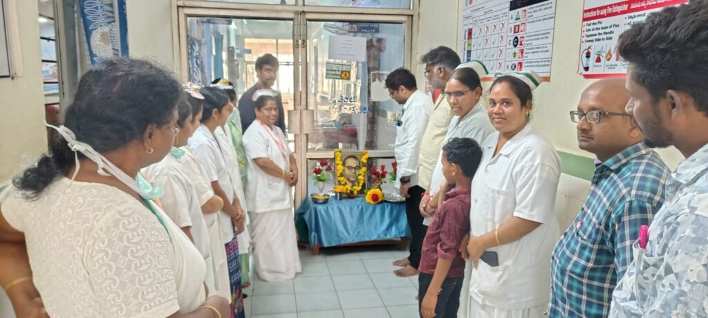 రాజ్యాంగ నిర్మాత, ప్రపంచ మేధావి డాక్టర్ బి.ఆర్ అంబేడ్కర్ గారి జయంతి సందర్భంగా శుభాకాంక్షలు తెలియచేసిన సూపర్డెంట్ డాక్టర్ భాను తేజ….