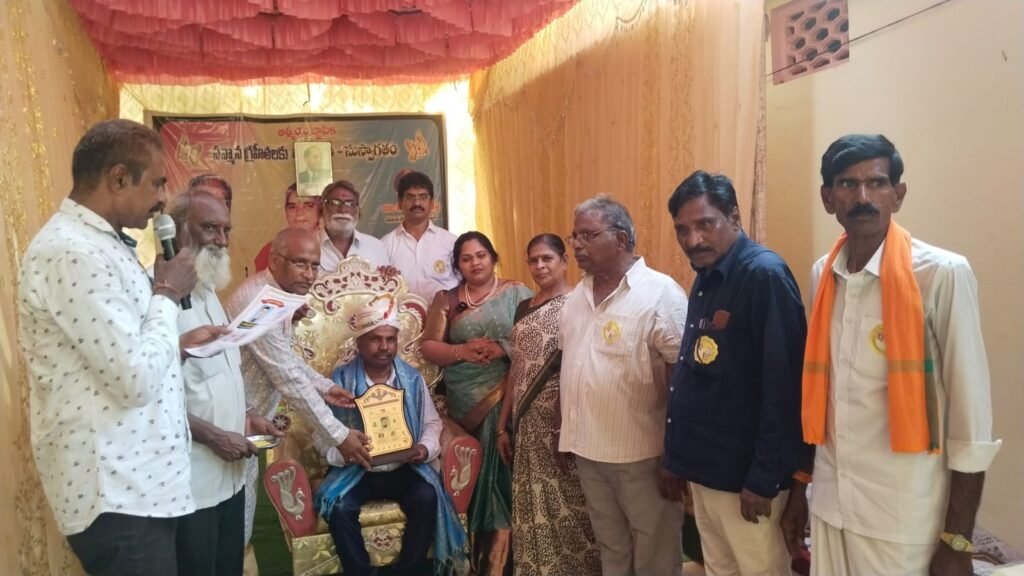 బాలస్వామికి ఉత్తమ జర్నలిస్ట్ గా అంబేద్కర్ జాతీయ సేవాపురస్కా రం