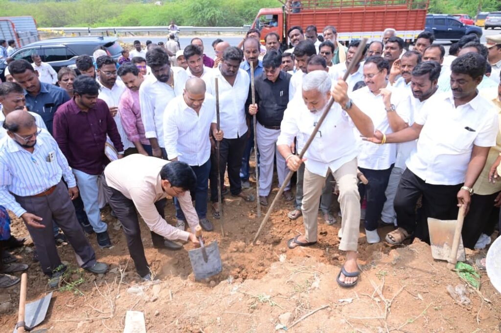 ప్రజా సంక్షేమం & ప్రజా అవసరాలు దృష్ట్యా కార్యక్రమాలు నిర్వహిస్తూ వారికి ఎప్పుడూ అండగా ఉంటుంది : ఎమ్మెల్యే పులివర్తి నాని