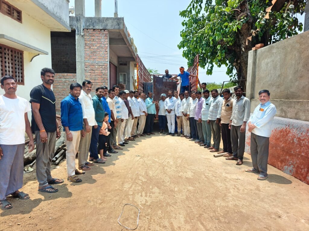 వీరన్నపేటలో హనుమాన్ ఆలయ నిర్మాణానికి భారీ సహాయం – అంజయ్య యాదవ్ సేవలు ప్రశంసనీయం