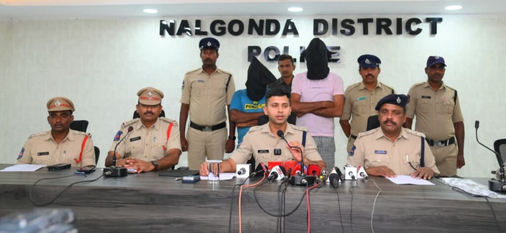 అక్రమ గంజాయి రవాణా చేస్తూన్న అంతర్ రాష్ట్ర – ఇద్దరు నిందితులను అరెస్ట్ చేసిన నల్గొండ పోలీస్