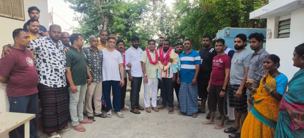 షేక్ ఖలీల్ ను ఘనంగా సన్మానం చేసిన – కాంగ్రెస్ లీడర్లు