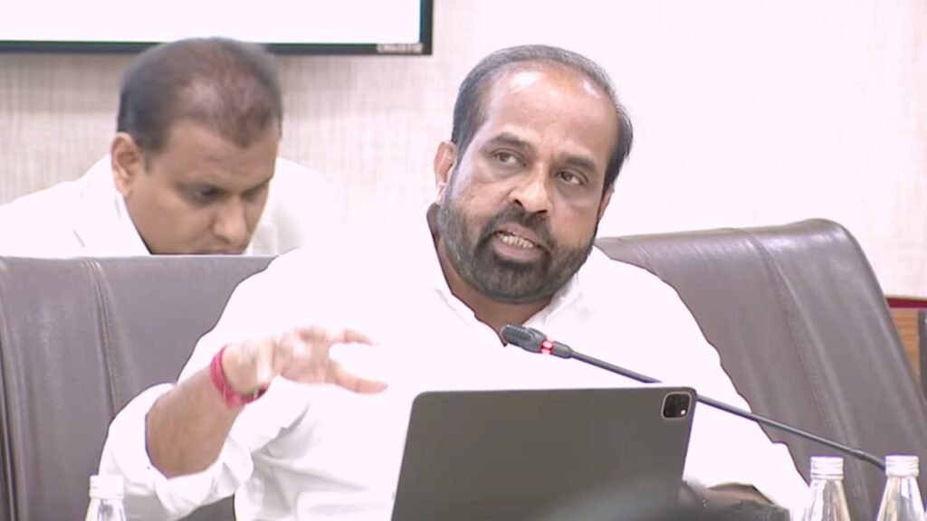 సింగపూర్ మోడల్‌పై ఏపీ దృష్టి 90 రోజుల కార్యాచ‌ర‌ణ ప్ర‌ణాళిక‌ సిద్ధం,,వైద్యారోగ్య శాఖా మంత్రి శ్రీ స‌త్య‌కుమార్ యాద‌వ్‌