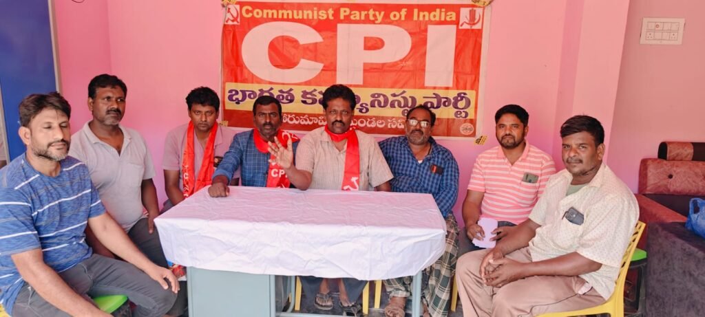పోరుమామిళ్ల పట్టణంలో మితిమీరుతున్న దొంగతనాలు, పట్టించుకోని పోలీసులు ,,సిపిఐ