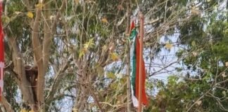 తెలంగాణ రాష్ట్ర ఆవిర్భావ వేడుకల్లో జాతీయ పతాకాన్ని ఆవిష్కరించిన వేముల మహేష్ గౌడ్