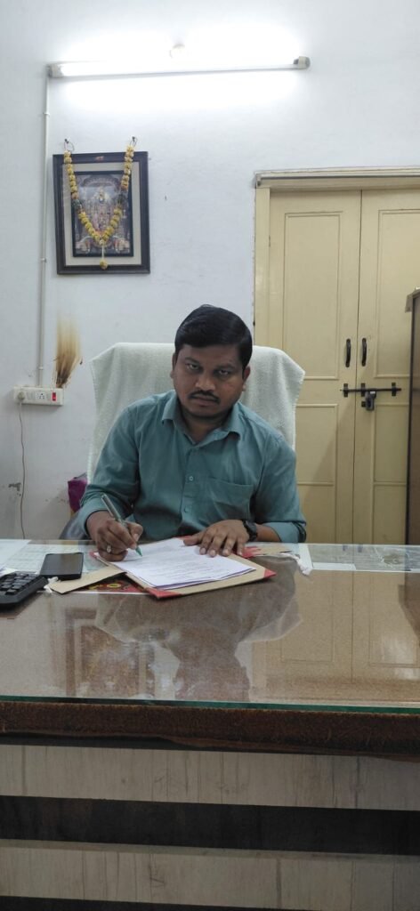 అందోల్–జోగిపేట మున్సిపాలిటీకి నూతన కమిషనర్‌గా తిరుపతి బాధ్యతలు స్వీకారం