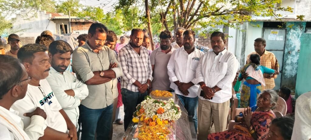 అణగారిన వర్గాల గొంతుక మూగబోయింది.. బోయిని చంద్రమౌళి కన్నుమూత<br>