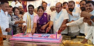 మెదక్లో ఘనంగా మాజీ మంత్రి హరీష్ రావు జన్మదిన వేడుకలు