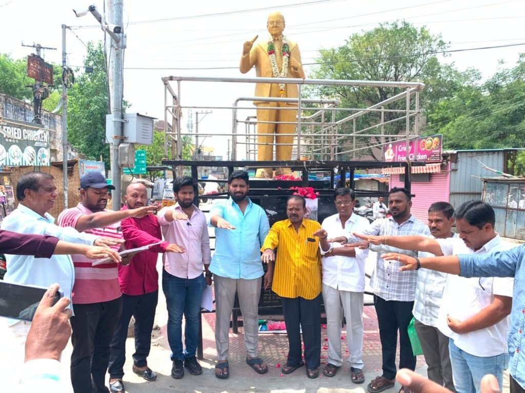 అంబేద్కర్ స్ఫూర్తి ప్రజల్లోకి తీసుకెళ్లాలి: షేక్ సలీం