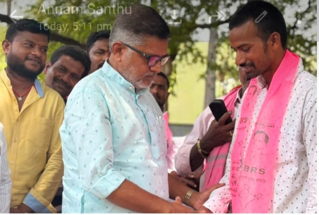 గులాబీ గూటికి చేరిన గడ్డం సోదరులు