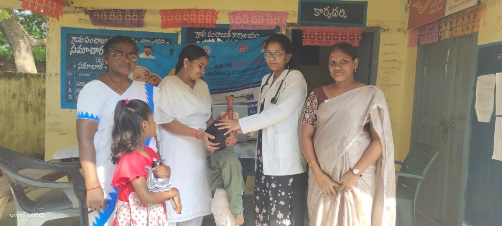 ఉదృతం పల్స్ పోలియో ఇమ్యూనైజేషన్ -2026 నిండు జీవితానికి రెండు చుక్కలు…… మోతే మండలం లోని పలు గ్రామాలలో పల్స్ పోలియో చుక్కల కార్యక్రమం విజయవంతం…….