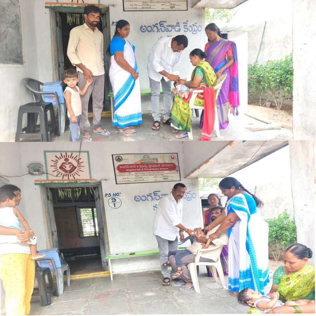 గూడెంలో  పల్స్ పోలియో కార్యక్రమం “చిన్నారులకు పోలియో చుక్కలు వేసిన సర్పంచ్ గూడెల్లి శ్రీకాంత్”