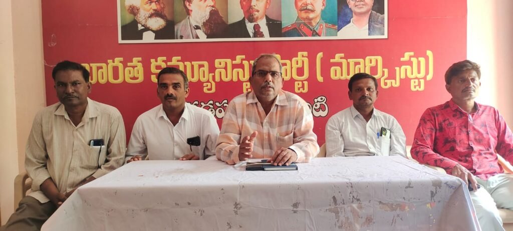 ఆధార్, ఓటర్ కార్డు ఆధారంగా ఎస్.ఐ.ఆర్. సర్వే జరపాలి. ఎస్.ఐ.ఆర్.అమలు హేతుబద్ధంగా ఉండాలి. ఎస్.ఐ.ఆర్. సర్వే పారదర్శకంగా అమలుచేయాలి