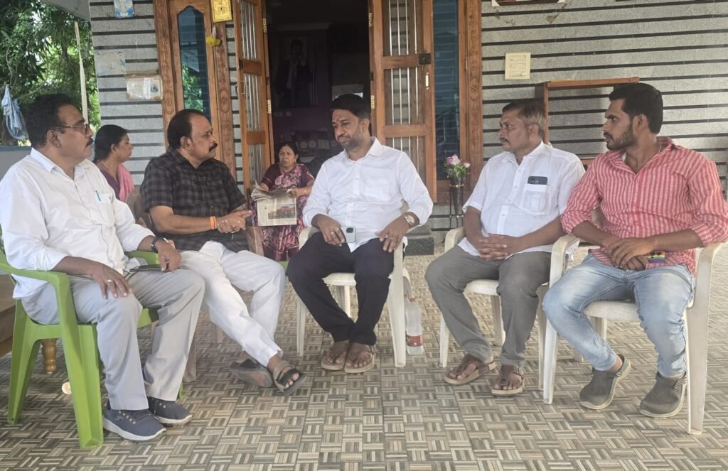 టీడీపీ రాజకీయ కక్షతోనే బండి నిత్యానందరెడ్డి అరెస్ట్.  జైలు నుండి విడుదలైన నిత్యానందరెడ్డి ని పరామర్శించిన రెడ్యం.