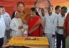 వృద్ధాశ్రమంలో ఘనంగా కర్నాటి వెంకటరెడ్డి 48 వ జన్మదిన వేడుకలు